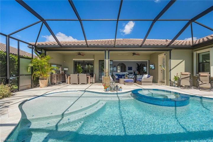 10040  Avalon Lake  CIR, Fort Myers, FL 33913