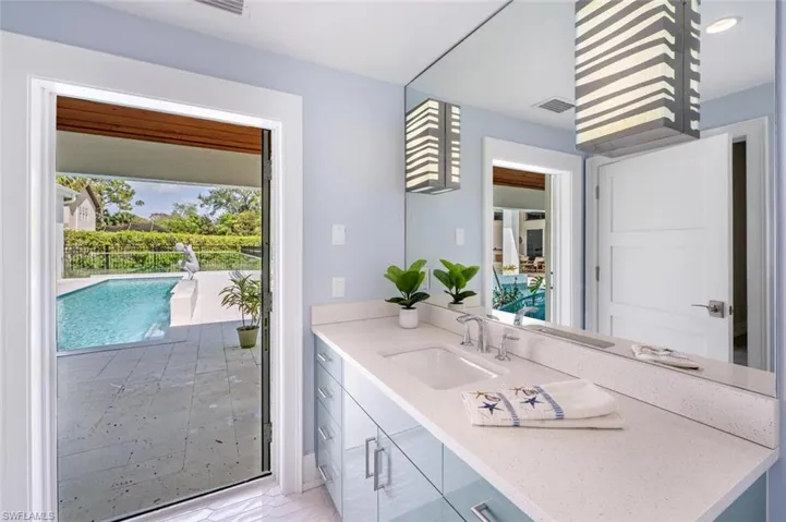 Pool Bath, Office Bath