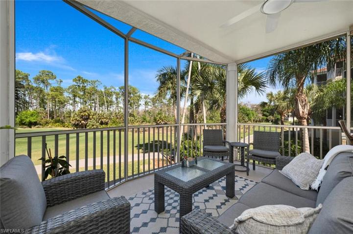 4873 Hampshire CT # 107, NAPLES FL 34112