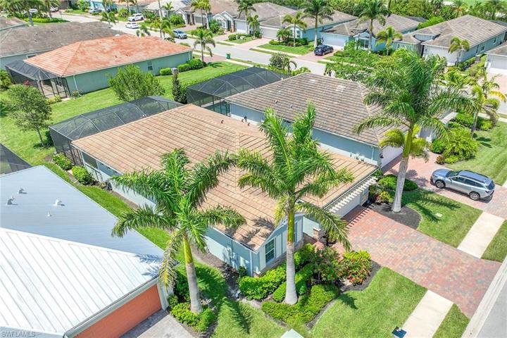 14605 Catamaran PL, NAPLES FL 34114