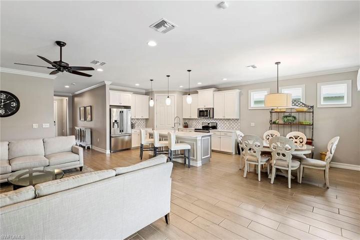 14605 Catamaran PL, NAPLES FL 34114