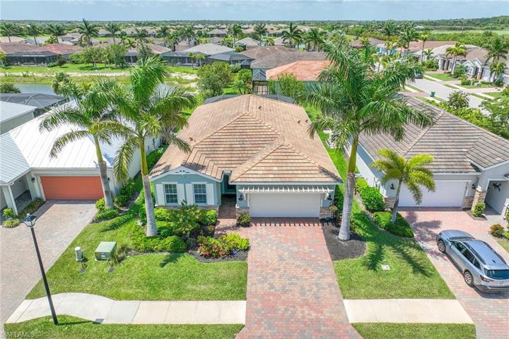 14605 Catamaran PL, NAPLES FL 34114