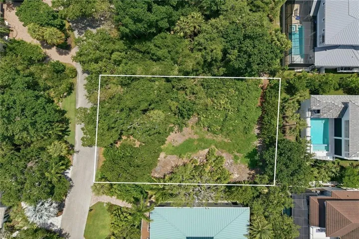 375 Gumbo Limbo Ln, Marco Island, Florida 34145