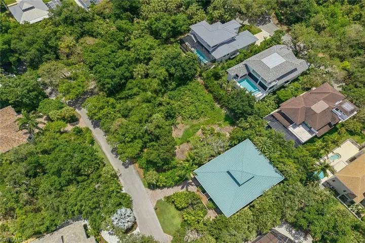 375 Gumbo Limbo Ln, Marco Island, Florida 34145
