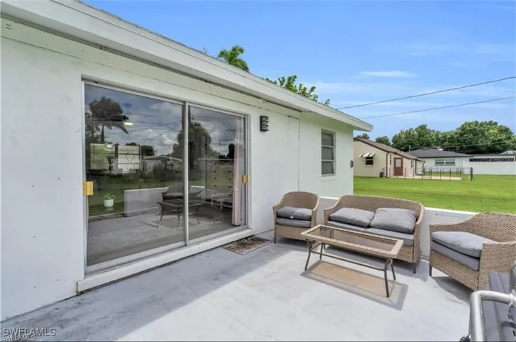 1661  Coronado  RD, Fort Myers, FL 33904