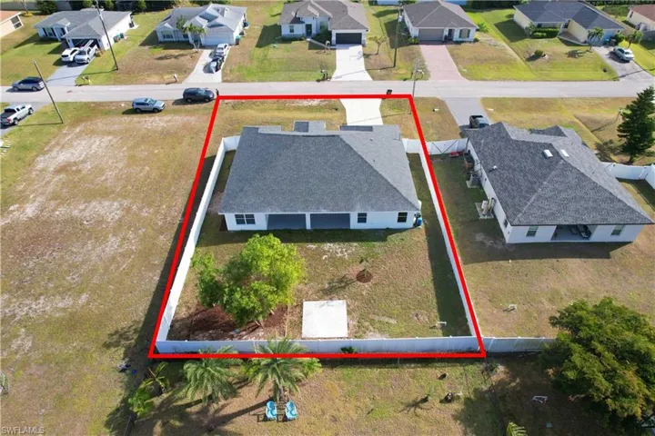 Birds eye view of property