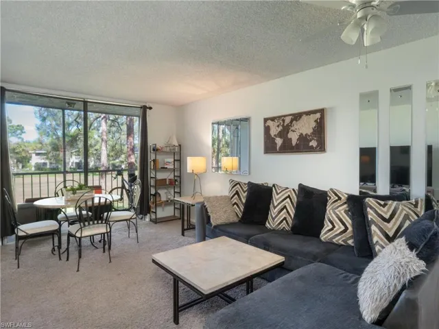 180 Turtle Lake Ct # 209, Naples, Florida 34105