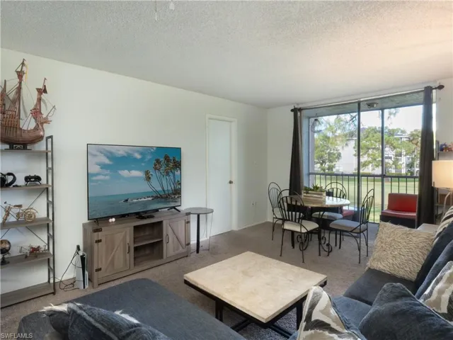 180 Turtle Lake Ct # 209, Naples, Florida 34105