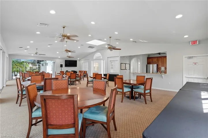 6914 Satinleaf Rd N 201, Naples, Florida 34109