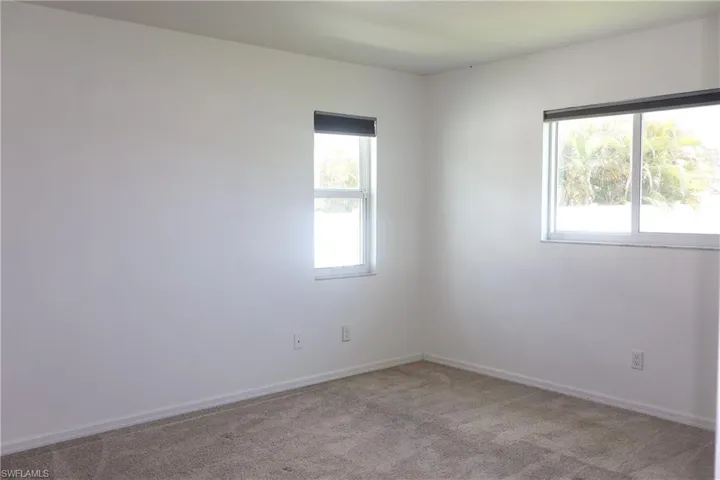 1632 Sw 18th St, Cape Coral, Florida 33991