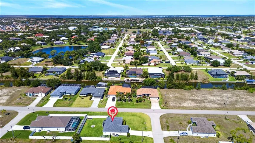 1632 Sw 18th St, Cape Coral, Florida 33991