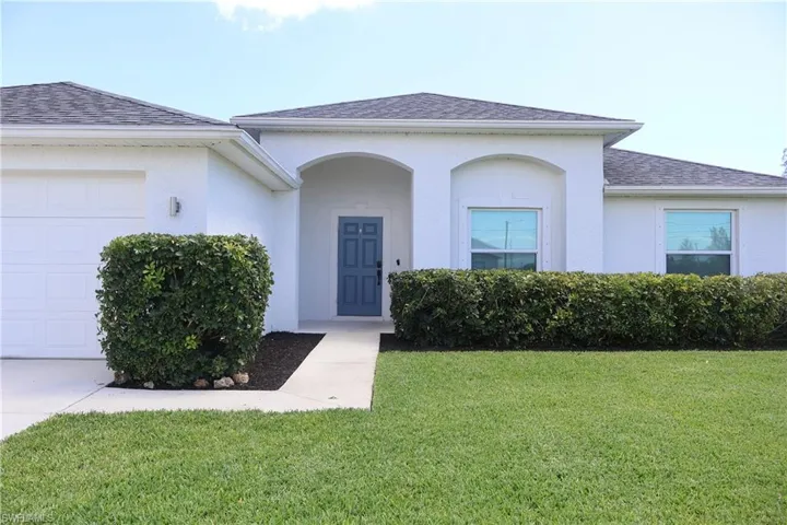 1632 Sw 18th St, Cape Coral, Florida 33991