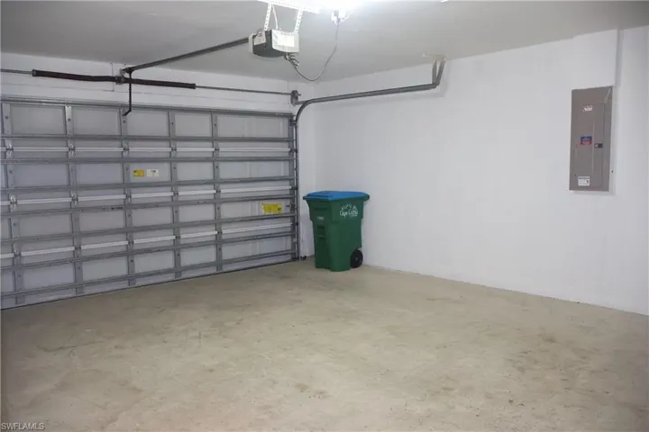 1632 Sw 18th St, Cape Coral, Florida 33991