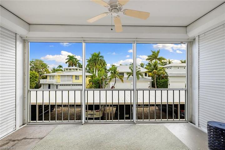 542 12th AVE S # 542, NAPLES FL 34102