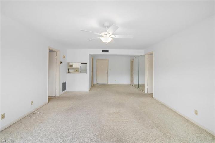 542 12th AVE S # 542, NAPLES FL 34102