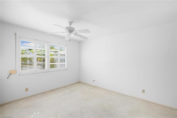 542 12th AVE S # 542, NAPLES FL 34102