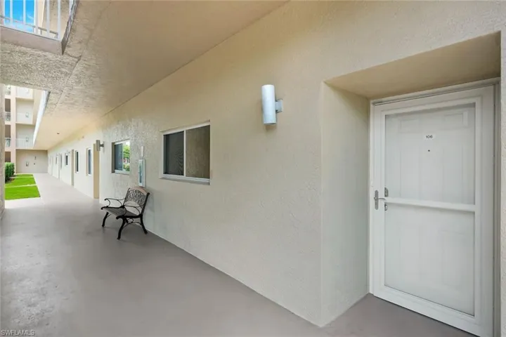14901 Park Lake Dr 106, Fort Myers, Florida 33919