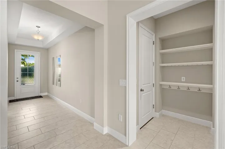 3292 Pilot Cir, Naples, Florida 34120