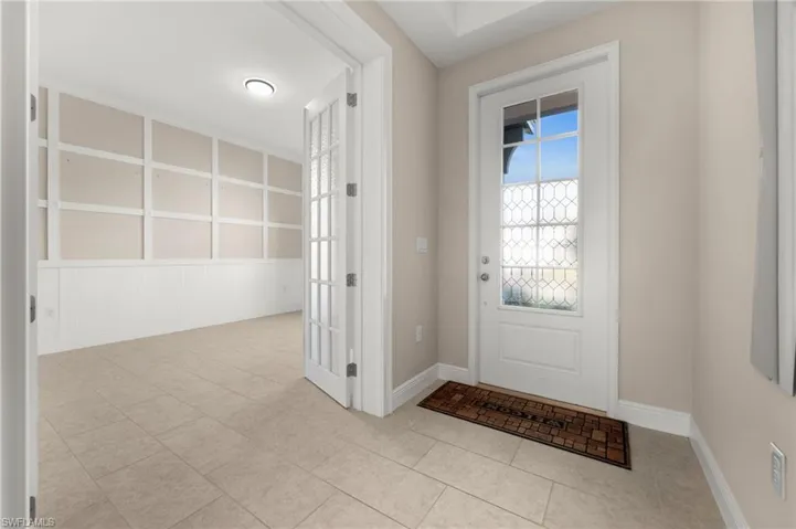 3292 Pilot Cir, Naples, Florida 34120