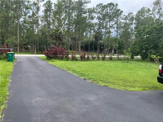 4143 2nd Ave Ne, Naples, Florida 34120