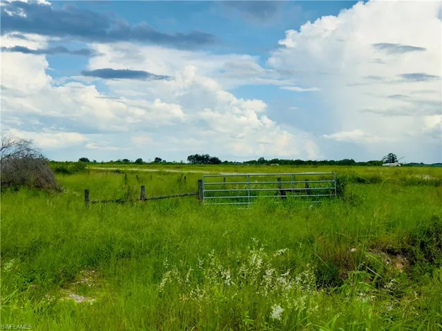 200 Acres, 2nd Road, Gerber Groves, Section One, LaBelle, FL