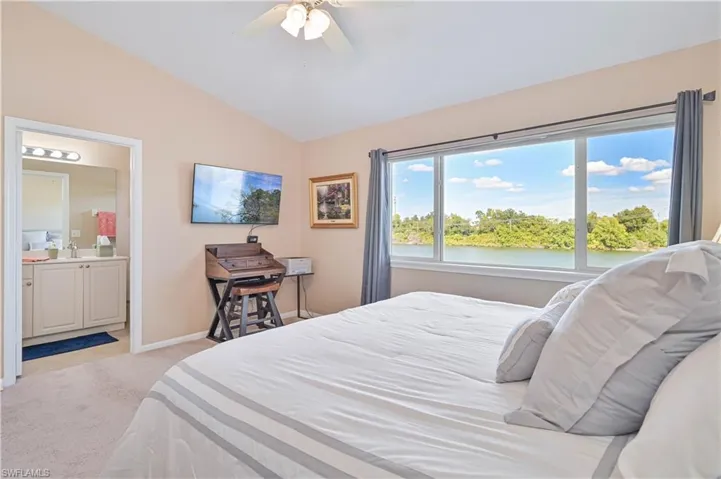 13120 Broadhurst Loop 505, Fort Myers, Florida 33919