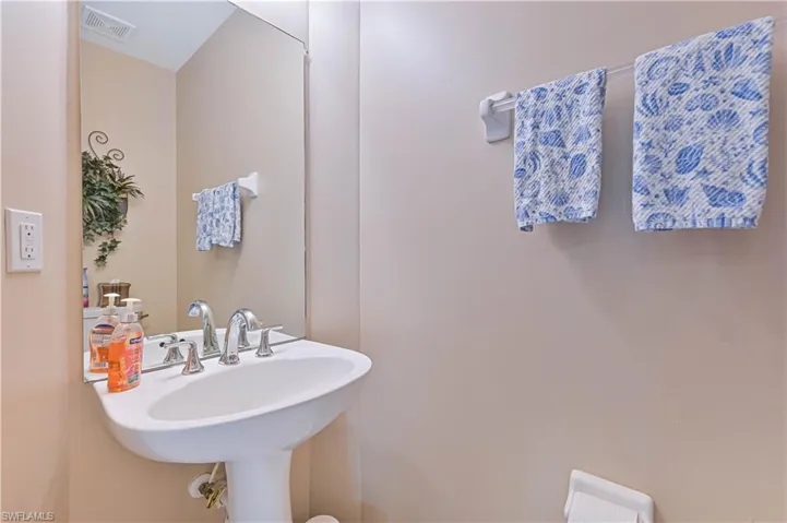 13120 Broadhurst Loop 505, Fort Myers, Florida 33919