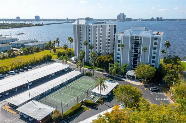 3350 N Key  DR, North Fort Myers, FL 33903