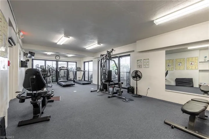 3350 N Key  DR, North Fort Myers, FL 33903