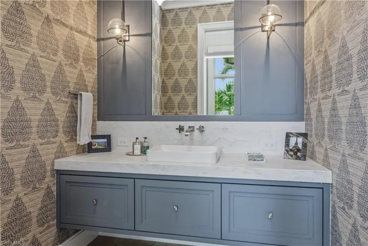 2987 Regatta Rd, Naples, Florida 34103