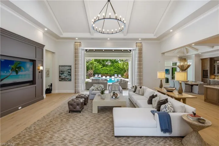 2987 Regatta Rd, Naples, Florida 34103