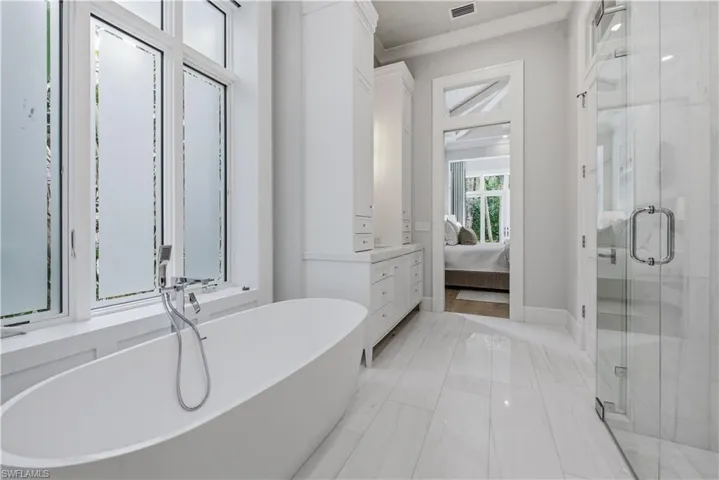2987 Regatta Rd, Naples, Florida 34103