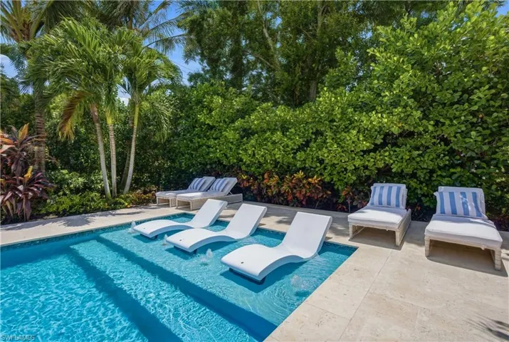 2987 Regatta Rd, Naples, Florida 34103
