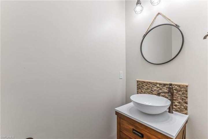 Guest half bath