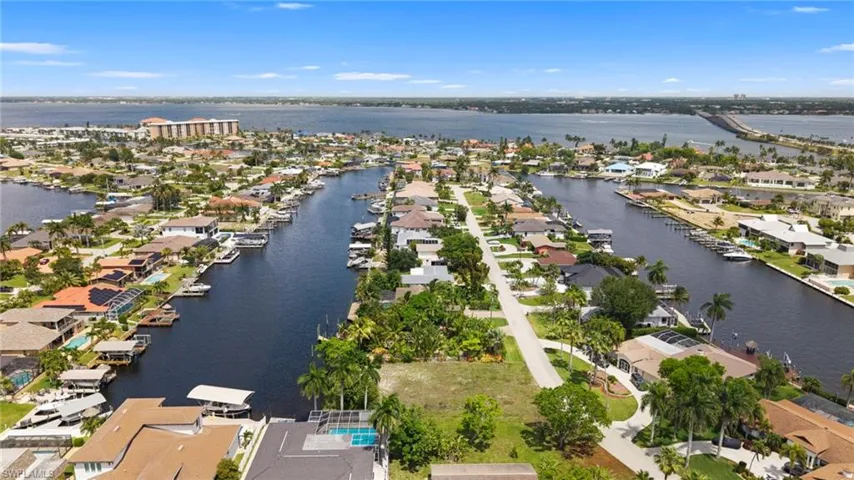 1709 Se 46th St, Cape Coral, Florida 33904