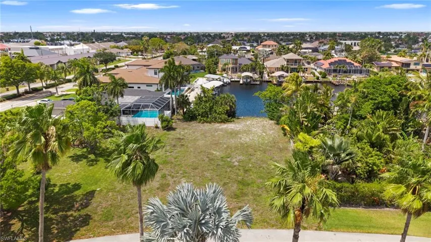 1709 Se 46th St, Cape Coral, Florida 33904