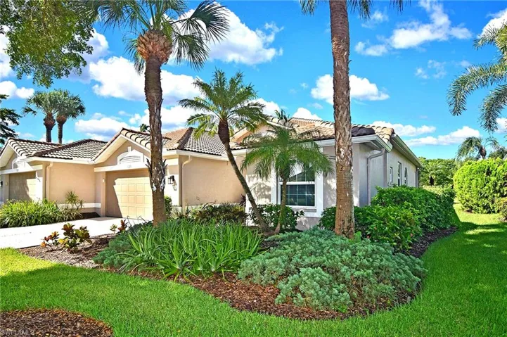 10256 Sago Palm Way, Fort Myers, Florida 33966