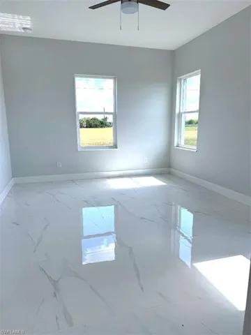 127  Carousel  AVE, Labelle, FL 33935