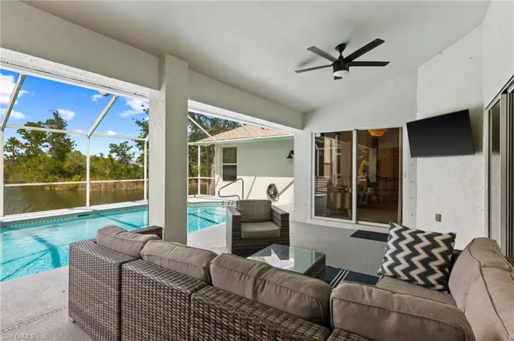 519 Ne 19th Ter, Cape Coral, Florida 33909
