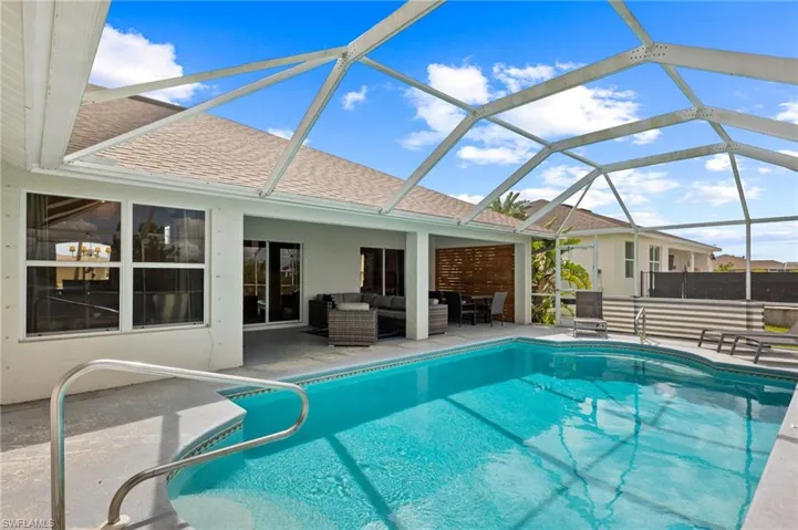 519 Ne 19th Ter, Cape Coral, Florida 33909