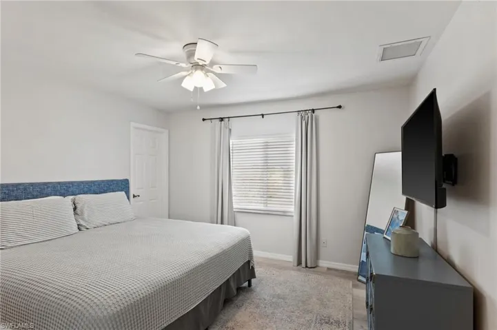 519 Ne 19th Ter, Cape Coral, Florida 33909