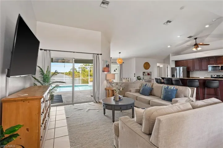 519 Ne 19th Ter, Cape Coral, Florida 33909