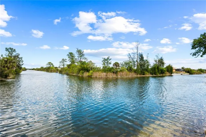 519 Ne 19th Ter, Cape Coral, Florida 33909