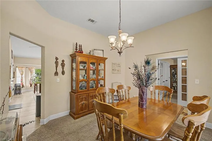 9915 Nichols Lake Rd, Milton, Florida 32583