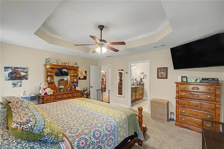 9915 Nichols Lake Rd, Milton, Florida 32583