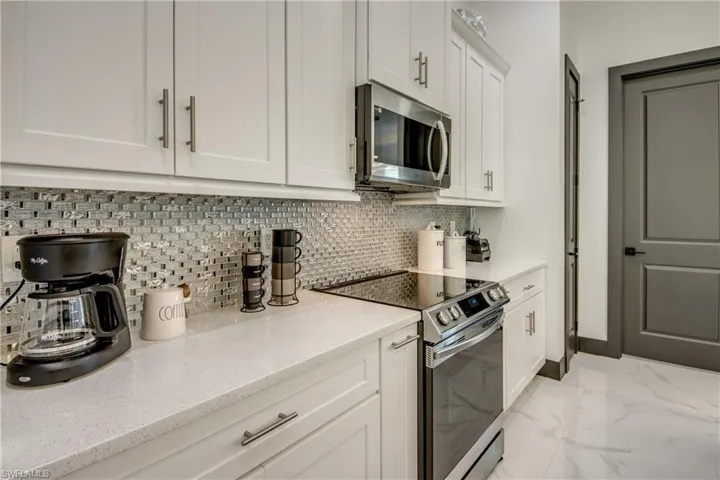 4345 Sw 25th Ct, Cape Coral, Florida 33914