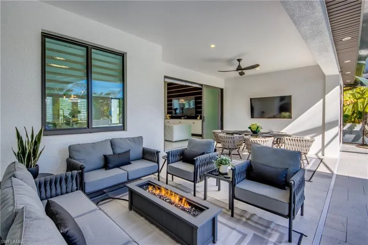 4345 Sw 25th Ct, Cape Coral, Florida 33914