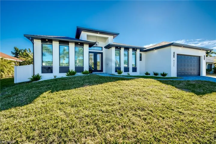 4345 Sw 25th Ct, Cape Coral, Florida 33914