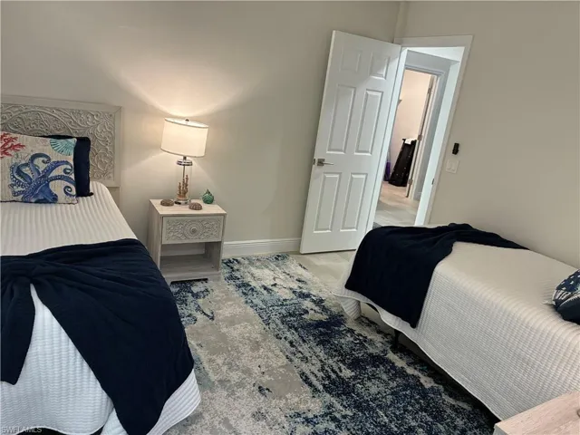 16126 Kelly Woods Dr, Fort Myers, Florida 33908
