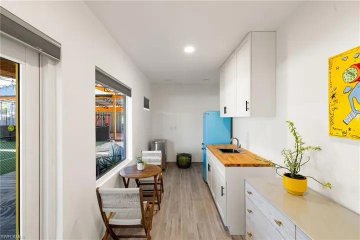 AC Lounge by pickleball courts